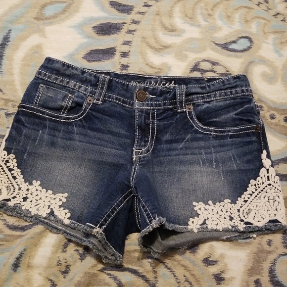 Jean shorts - Picture 1 of 2